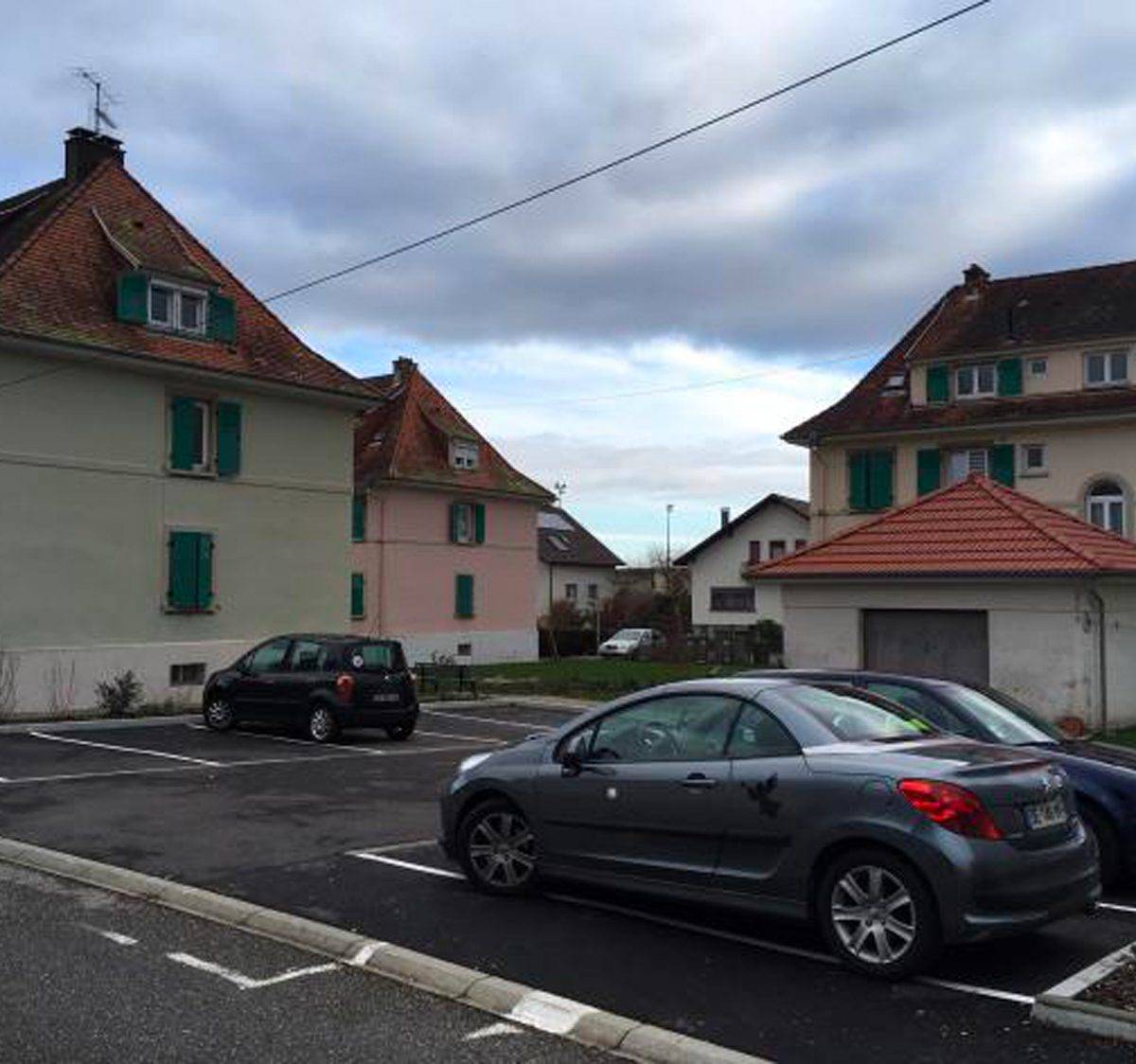 Démolition des cabanons, création de parkings et la réfection de la voirie et des espaces verts &#8211; Thann Pfastatt